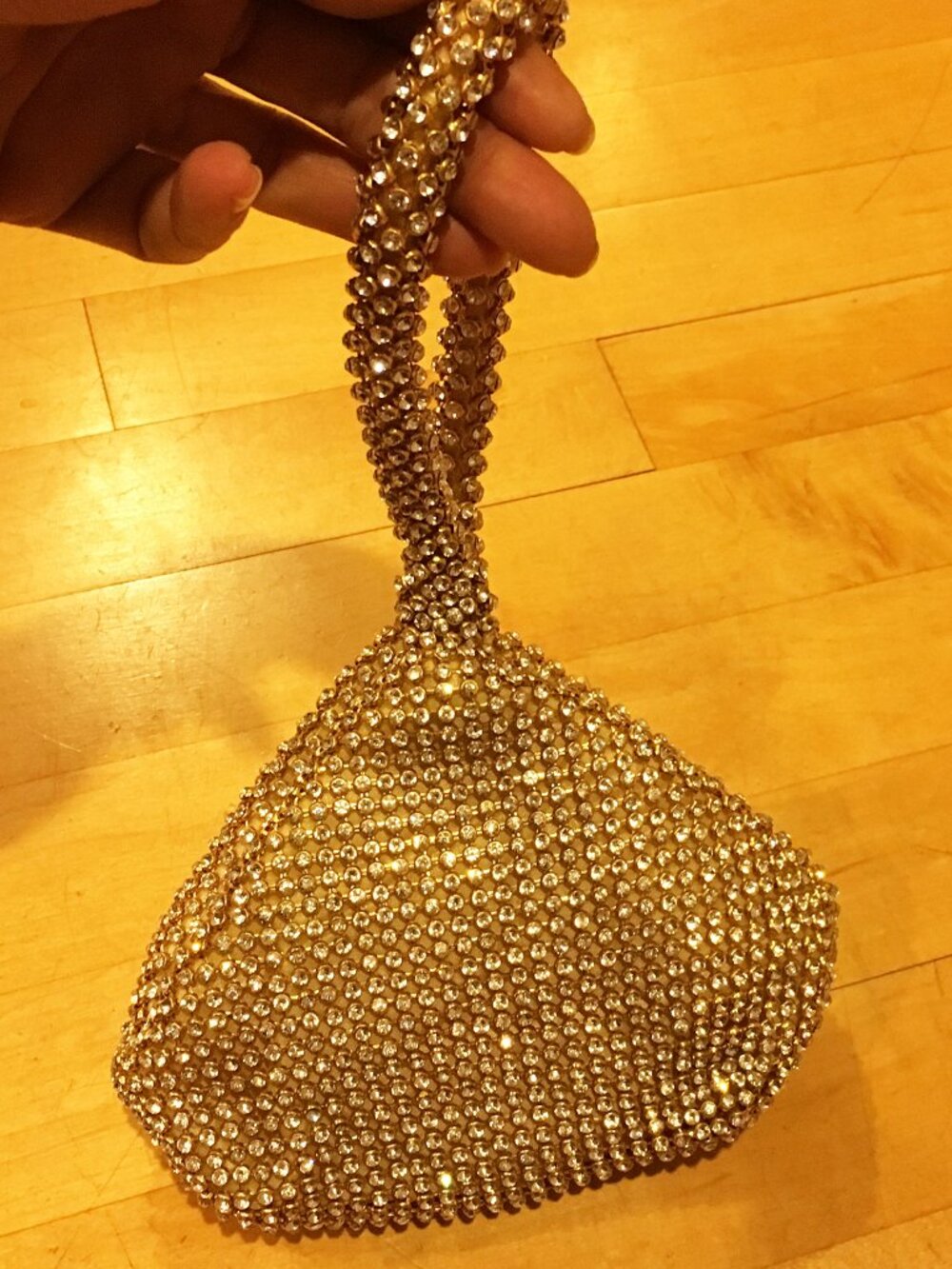 Elegant Gold Rhinestone Evening wrist Bag
